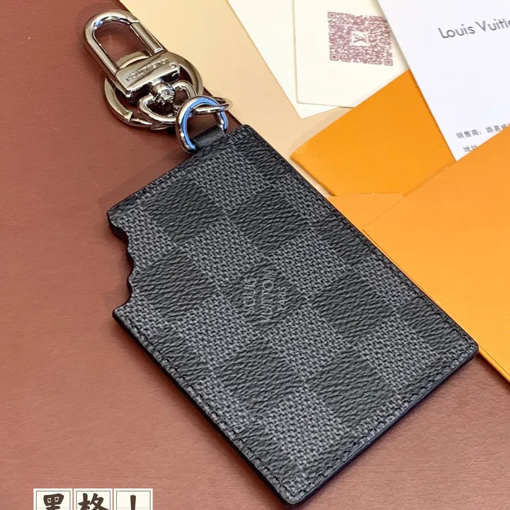 スーパーコピー ルイヴィトン キーホルダー