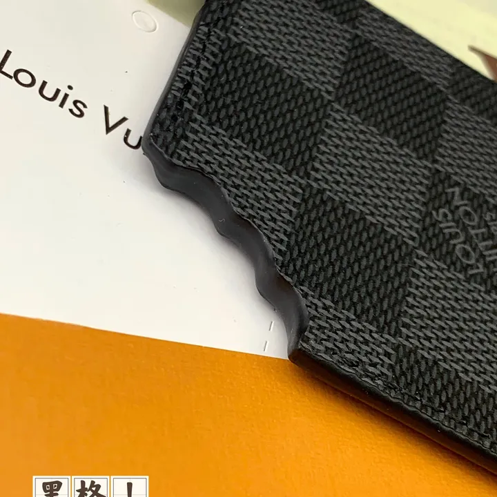 スーパーコピー ルイヴィトン キーホルダー