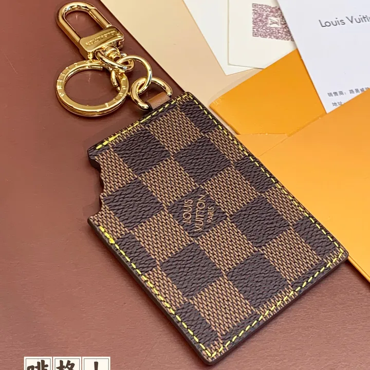 スーパーコピー ルイヴィトン キーホルダー