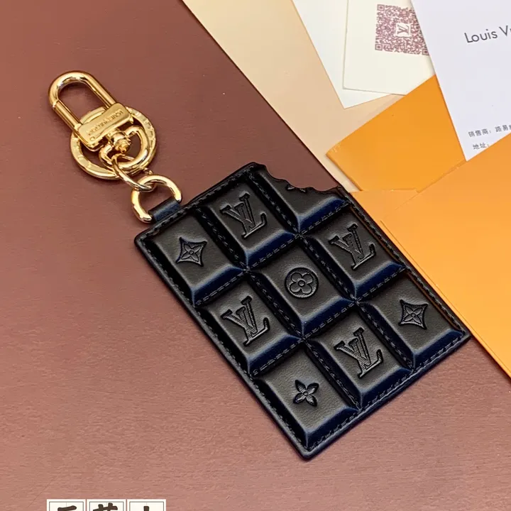 スーパーコピー ルイヴィトン キーホルダー