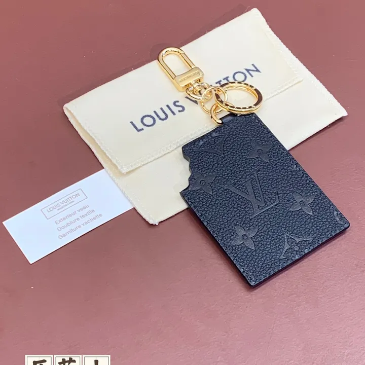 スーパーコピー ルイヴィトン キーホルダー