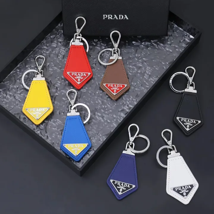 スーパーコピー プラダ キーホルダー