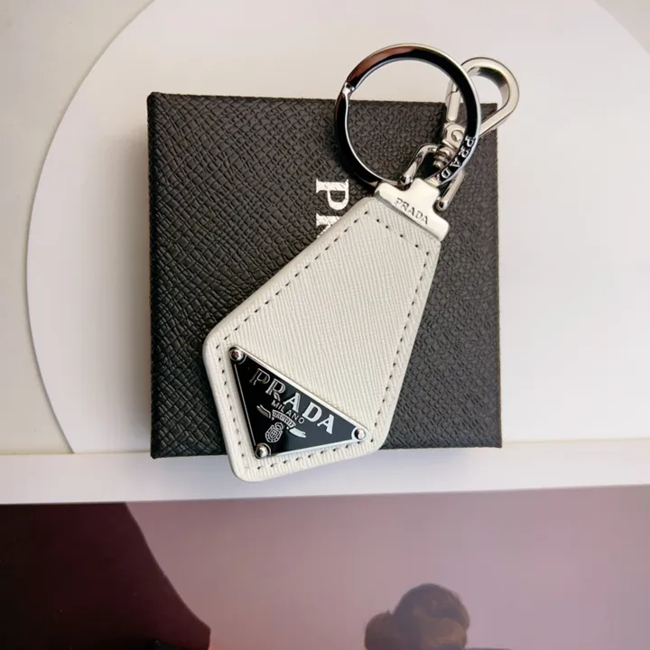 スーパーコピー プラダ キーホルダー