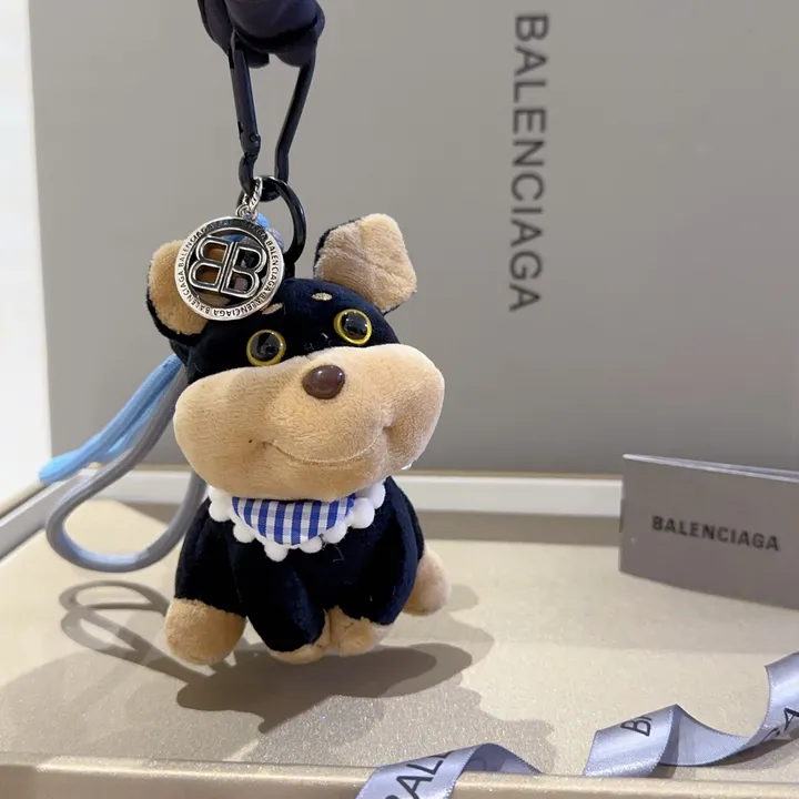 スーパーコピー バレンシアガ キーホルダー