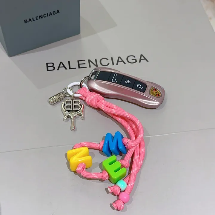 スーパーコピー バレンシアガ キーホルダー