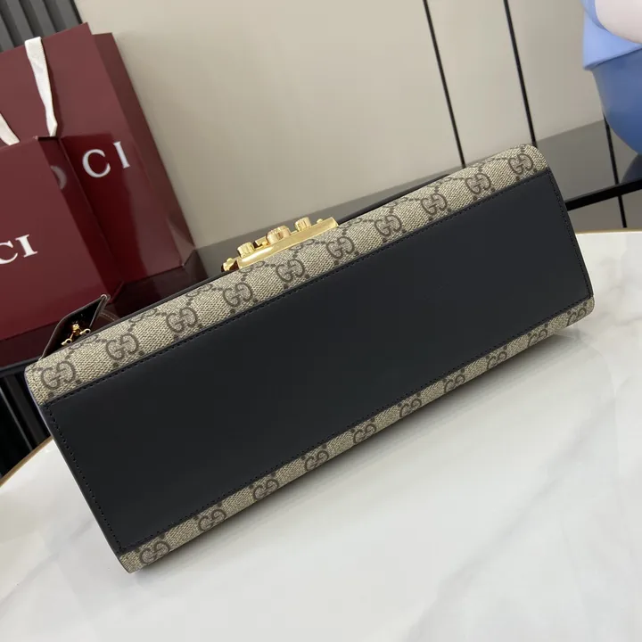 スーパーコピー グッチ キーホルダー