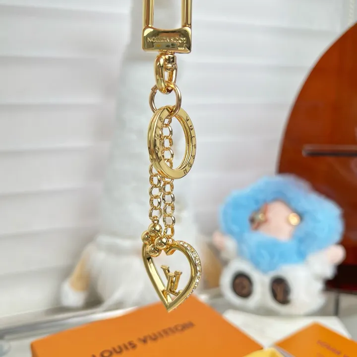 スーパーコピー ルイヴィトン キーホルダー