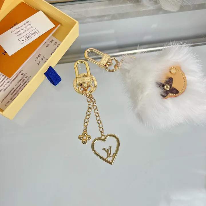 スーパーコピー ルイヴィトン キーホルダー