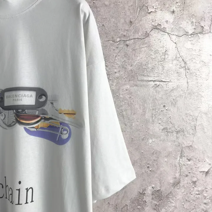 スーパーコピー バレンシアガ キーホルダー