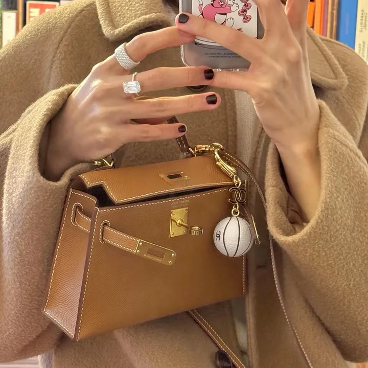 スーパーコピー シャネル キーホルダー