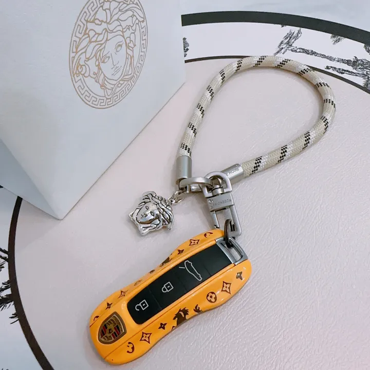 スーパーコピー プラダ キーホルダー