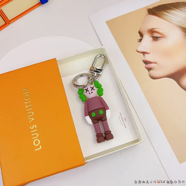 スーパーコピー ミュウミュウ キーホルダー