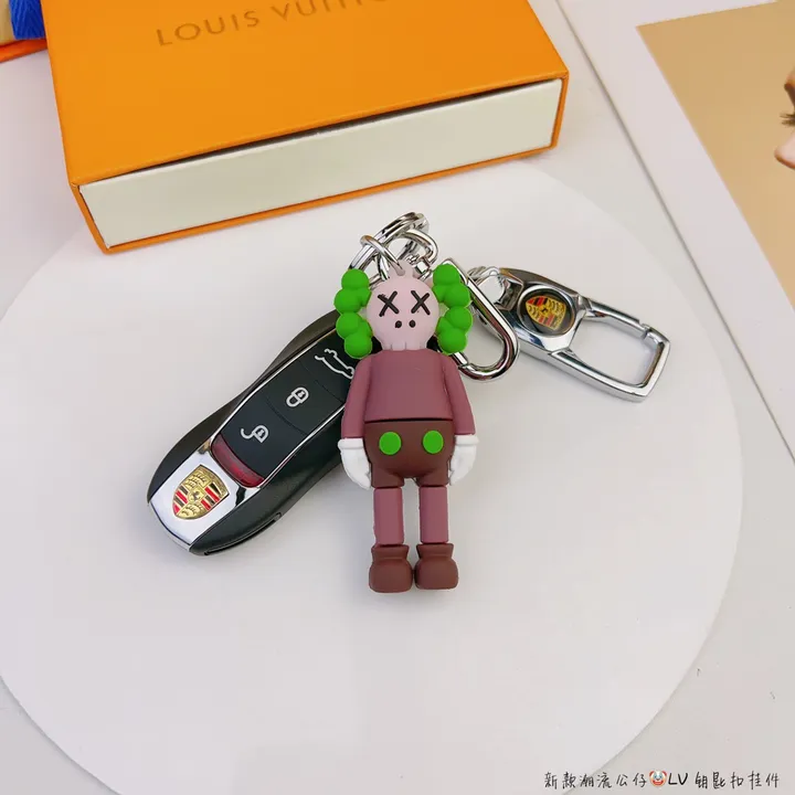 スーパーコピー ミュウミュウ キーホルダー