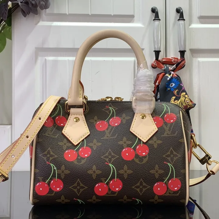 スーパーコピー ルイヴィトン キーホルダー