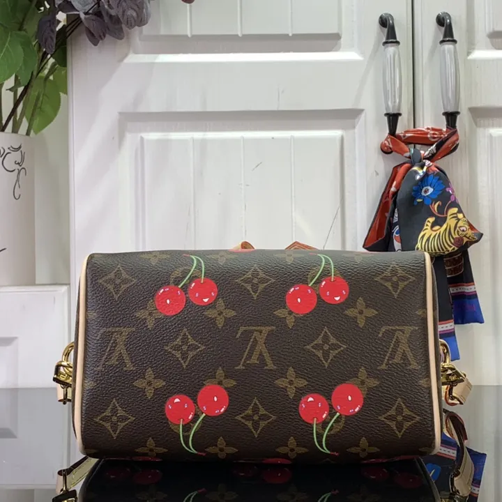 スーパーコピー ルイヴィトン キーホルダー