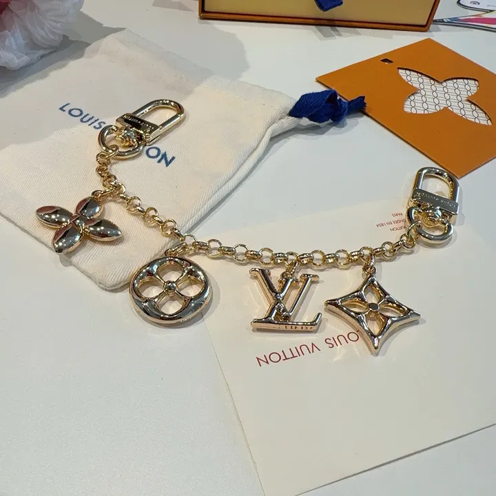 スーパーコピー ルイヴィトン キーホルダー