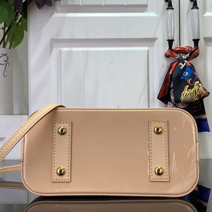 スーパーコピー ルイヴィトン キーホルダー