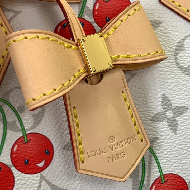 スーパーコピー ルイヴィトン キーホルダー