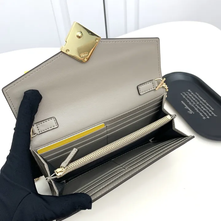 スーパーコピー コーチ キーホルダー