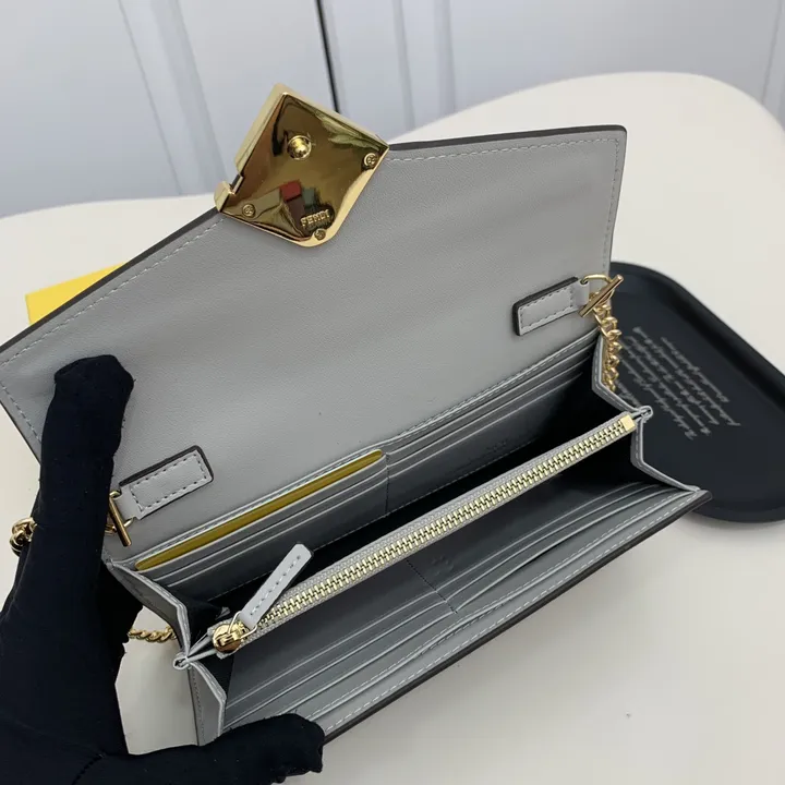 スーパーコピー コーチ キーホルダー