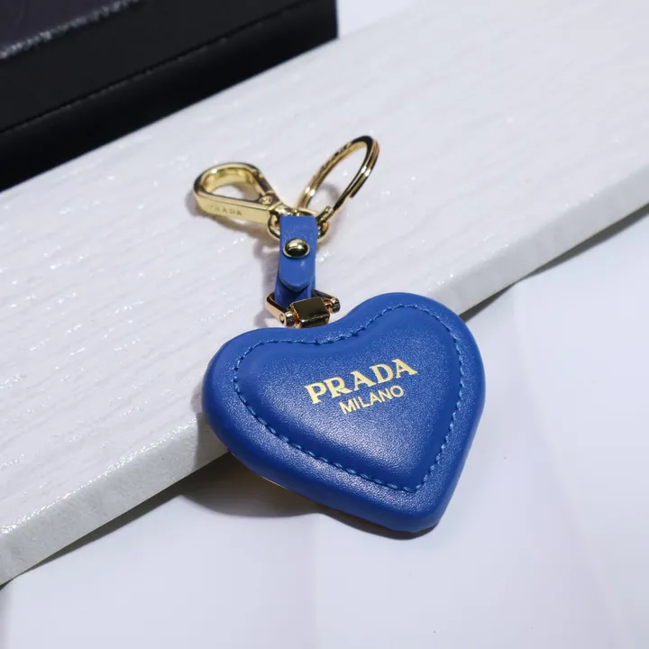 スーパーコピー プラダ キーホルダー