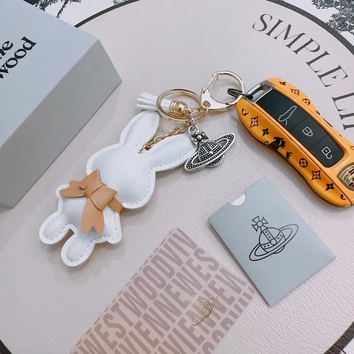 スーパーコピー ヴィヴィアン・ウエストウッド キーホルダー