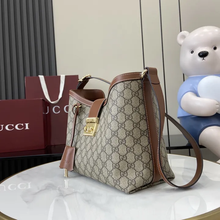 スーパーコピー グッチ キーホルダー