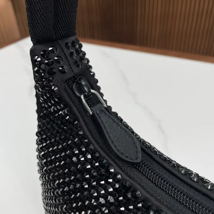 スーパーコピー プラダ キーホルダー