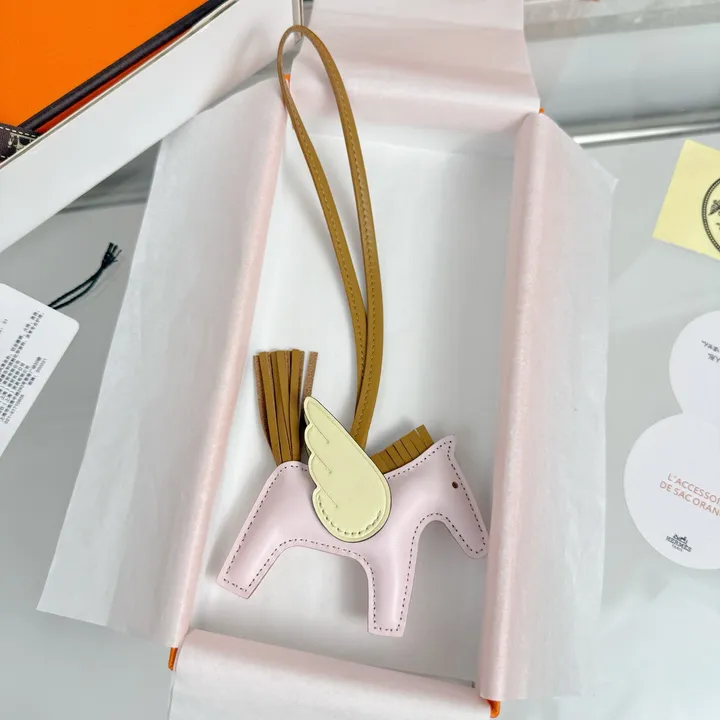 スーパーコピー ルイヴィトン キーホルダー