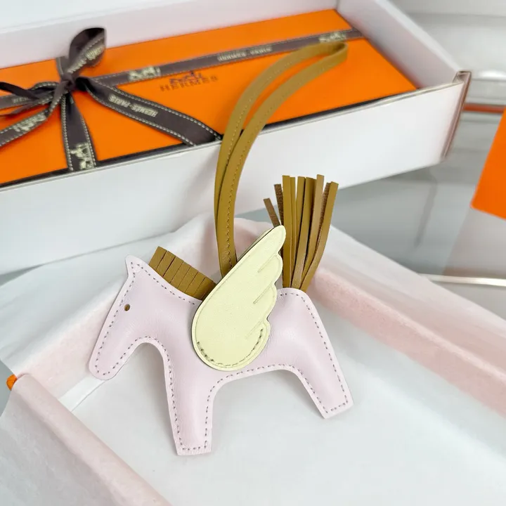 スーパーコピー ルイヴィトン キーホルダー