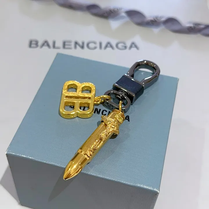 スーパーコピー バレンシアガ キーホルダー