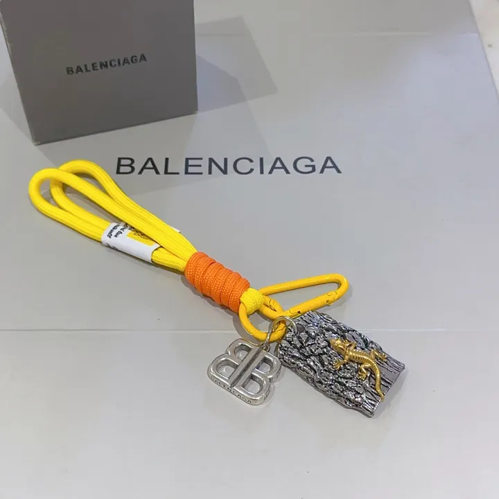 スーパーコピー バレンシアガ キーホルダー
