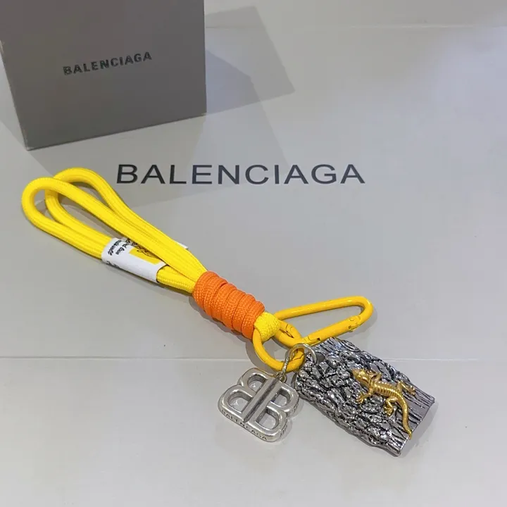 スーパーコピー バレンシアガ キーホルダー