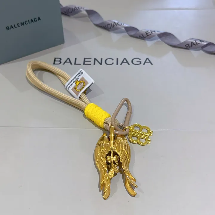 スーパーコピー バレンシアガ キーホルダー
