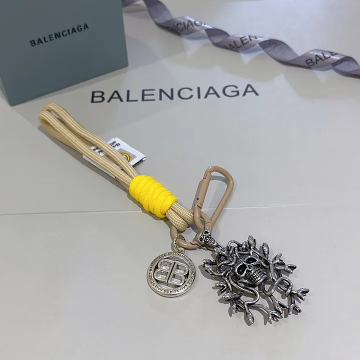 スーパーコピー バレンシアガ キーホルダー