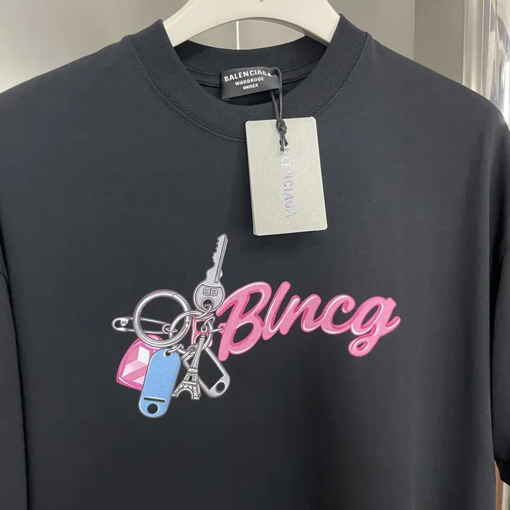 スーパーコピー バレンシアガ キーホルダー