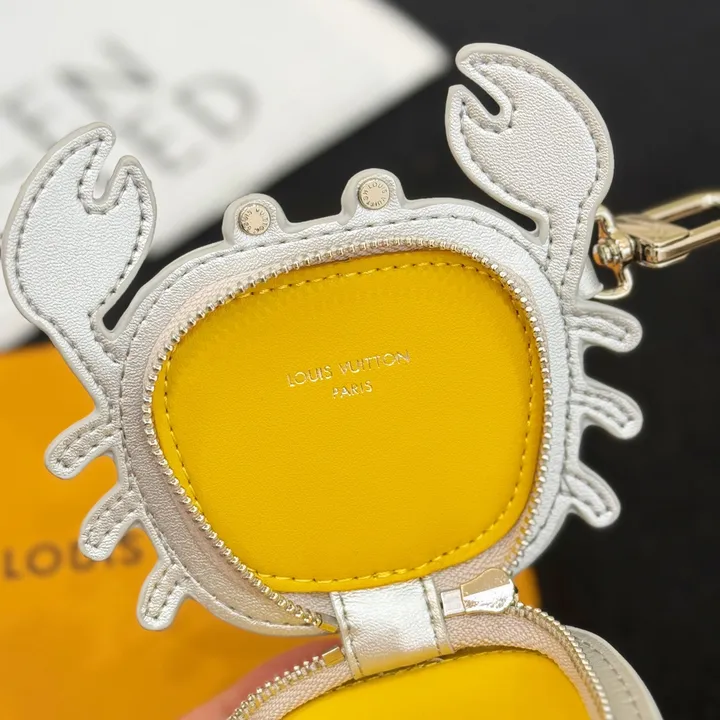 スーパーコピー ルイヴィトン キーホルダー