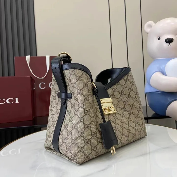 スーパーコピー グッチ キーホルダー