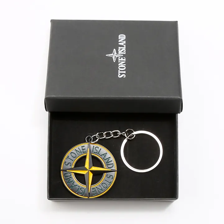 スーパーコピー ストーンアイランド キーホルダー