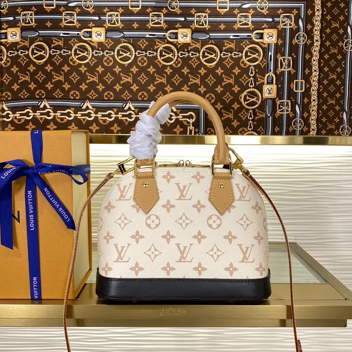 スーパーコピー ルイヴィトン キーホルダー