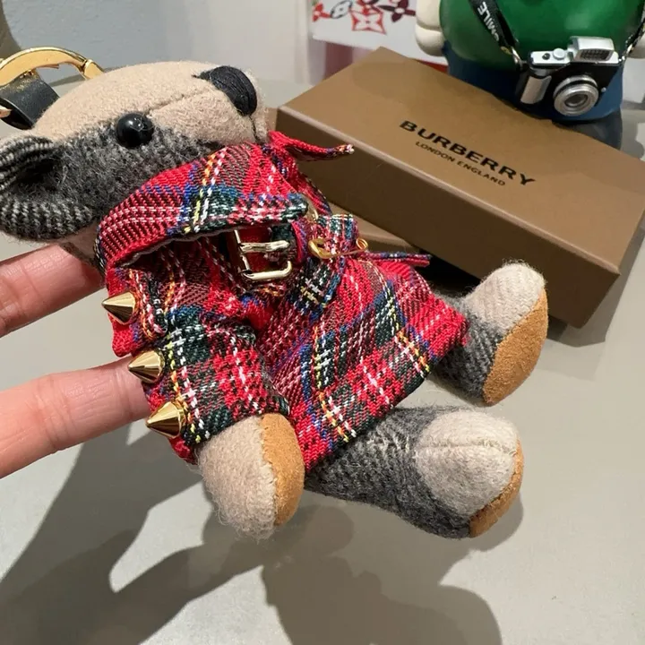 スーパーコピー プラダ キーホルダー