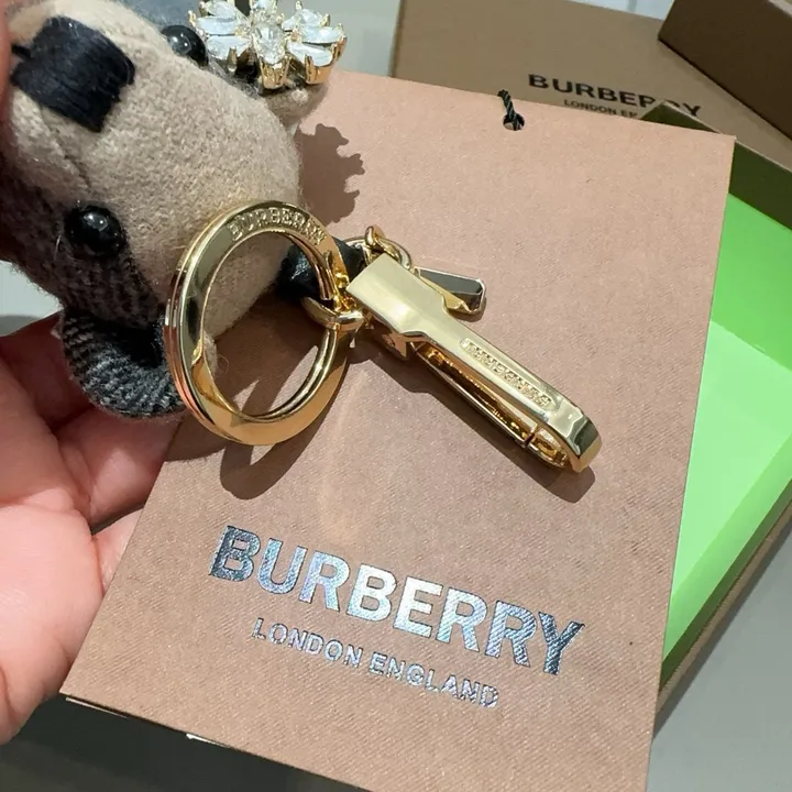 スーパーコピー プラダ キーホルダー