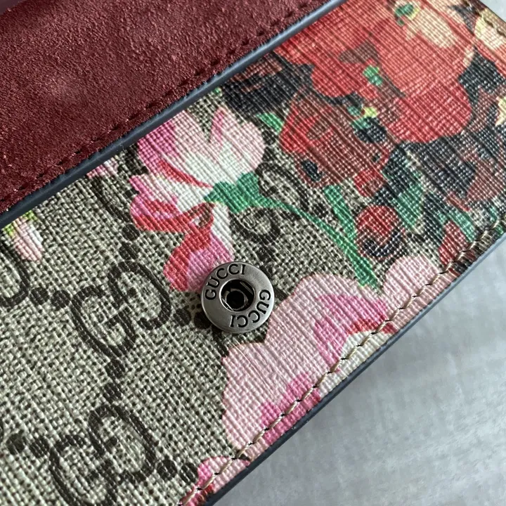 スーパーコピー ルイヴィトン キーホルダー