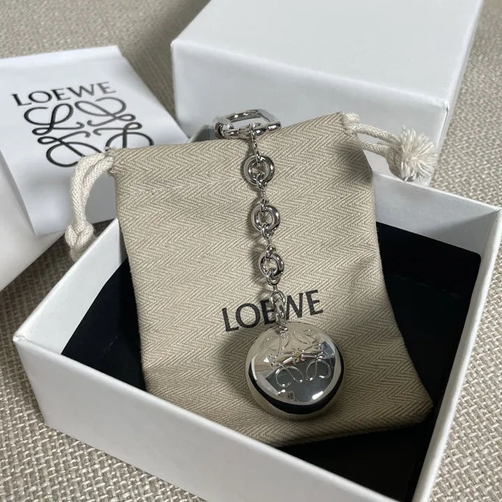 スーパーコピー ロエベ キーホルダー