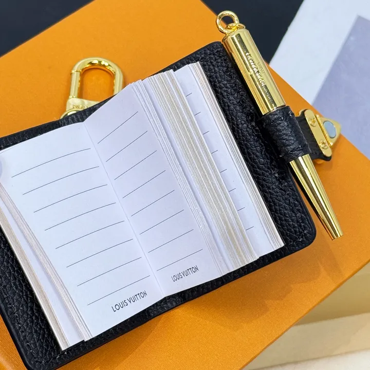 スーパーコピー ルイヴィトン キーホルダー