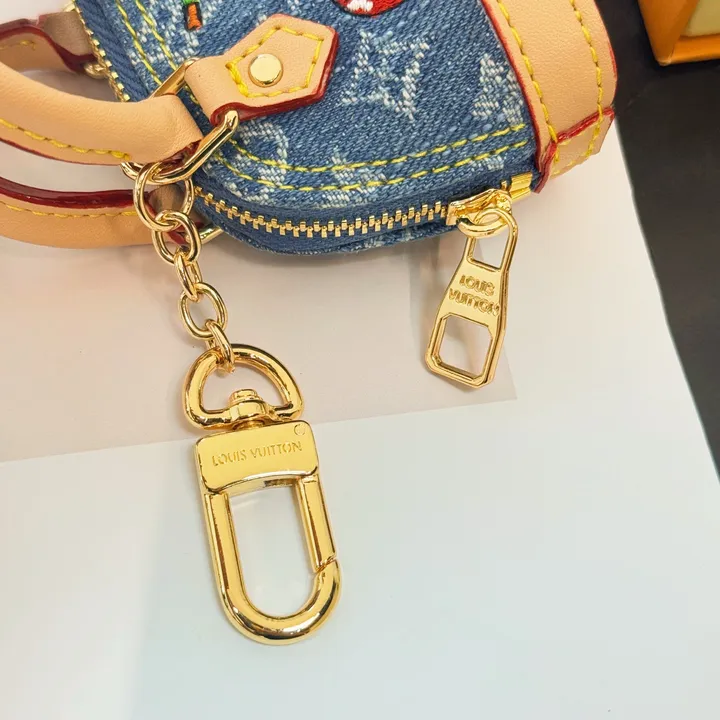 スーパーコピー ルイヴィトン キーホルダー