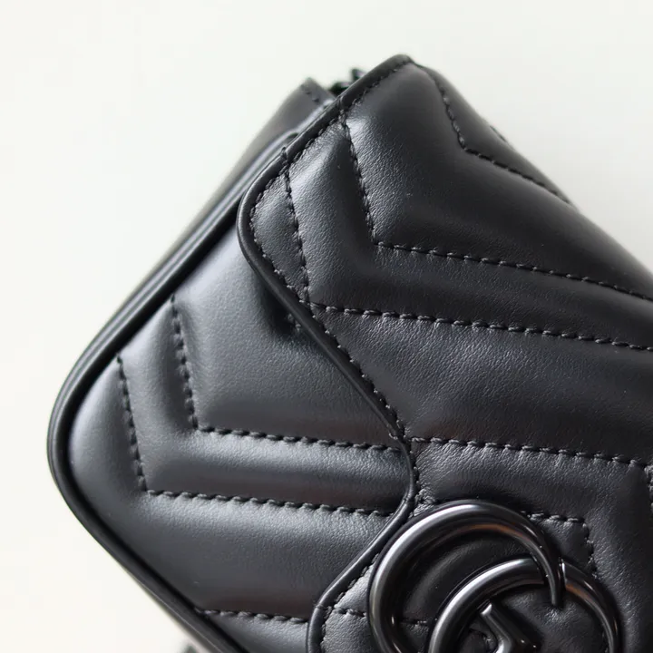 スーパーコピー ルイヴィトン キーホルダー