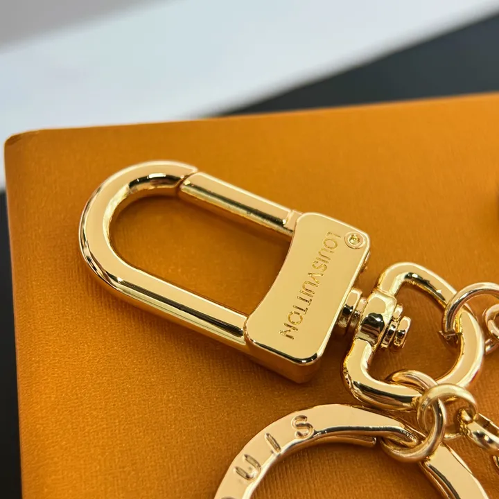 スーパーコピー ルイヴィトン キーホルダー