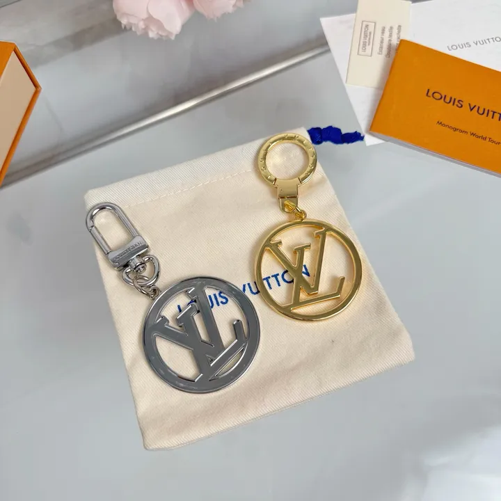 スーパーコピー ルイヴィトン キーホルダー