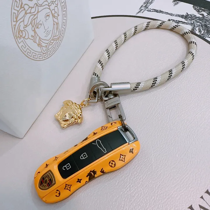 スーパーコピー プラダ キーホルダー